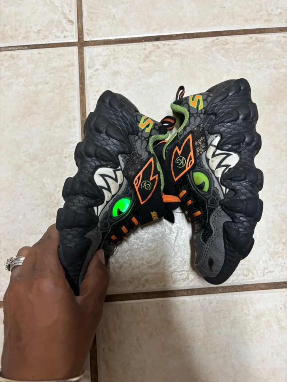 Skechers Kids' Skech-O-Saurus Light Up Sneakers 11c - Picture 6 of 7